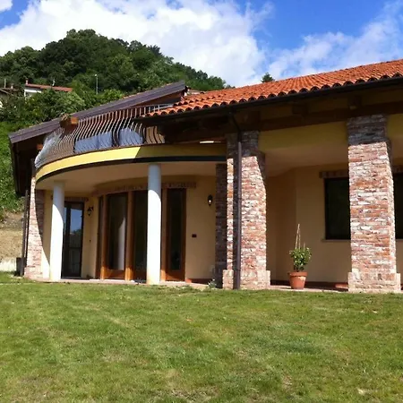 Lantställe Monticello Village